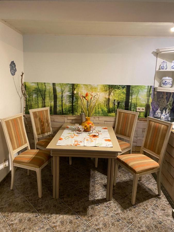 Grosse Helle Wohnung Am Wald In Bad Saarow Nahe Gruenheide Und Berlin Souterrain Extérieur photo