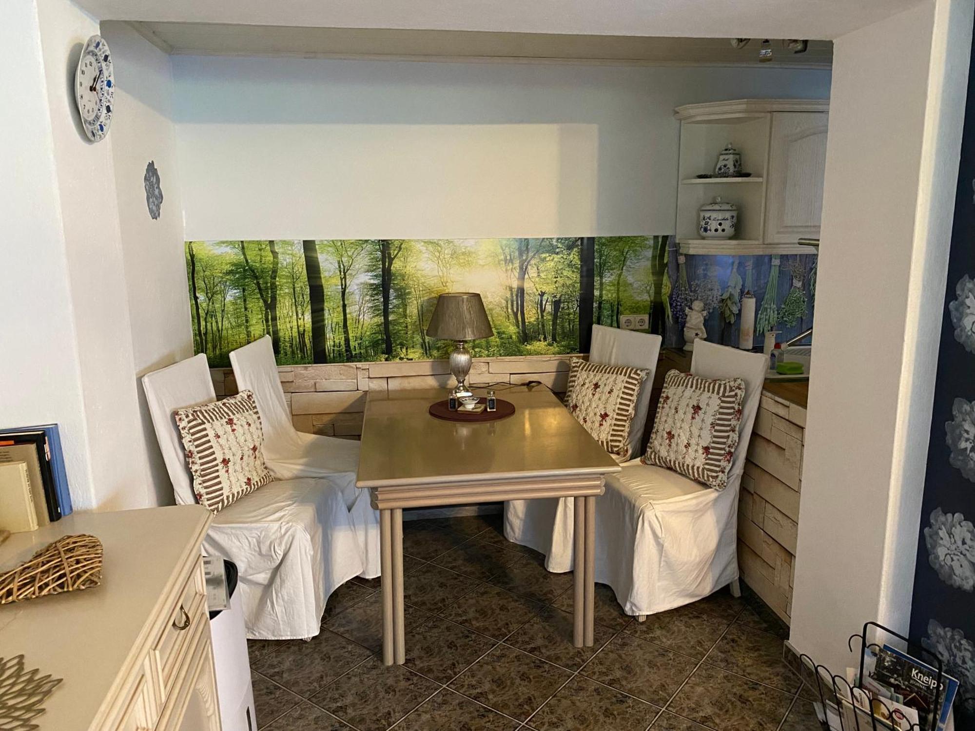Grosse Helle Wohnung Am Wald In Bad Saarow Nahe Gruenheide Und Berlin Souterrain Extérieur photo